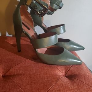 Schutz heels